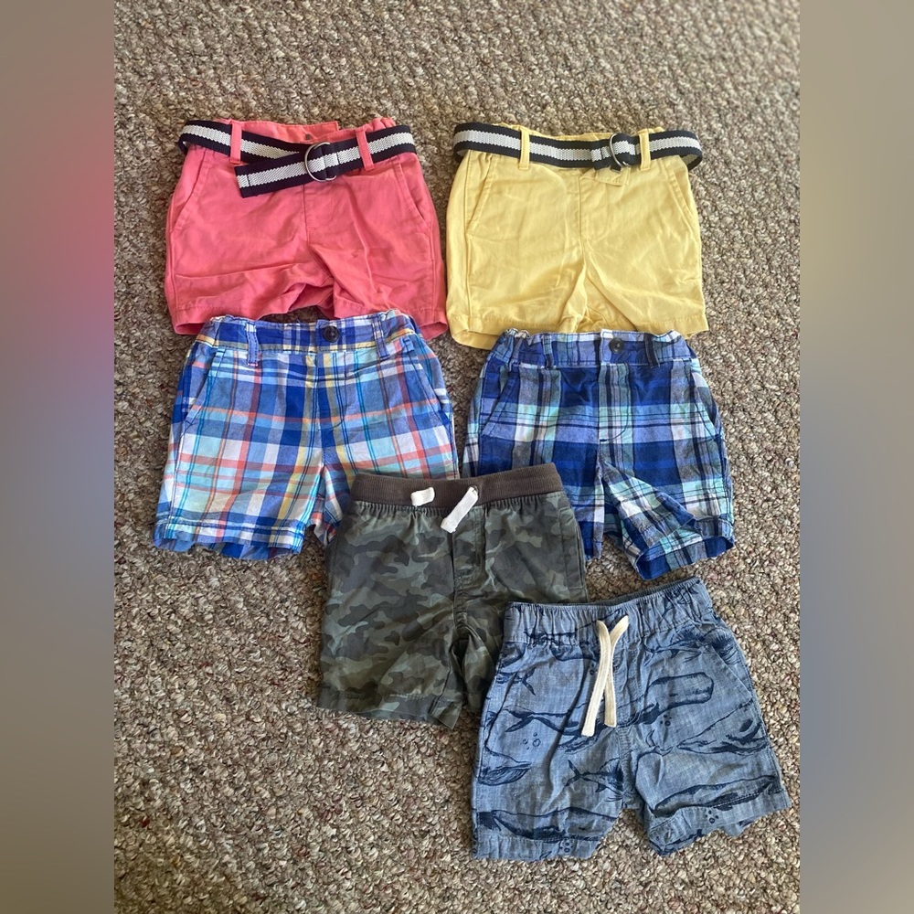 6 Shorts 12-18 months
